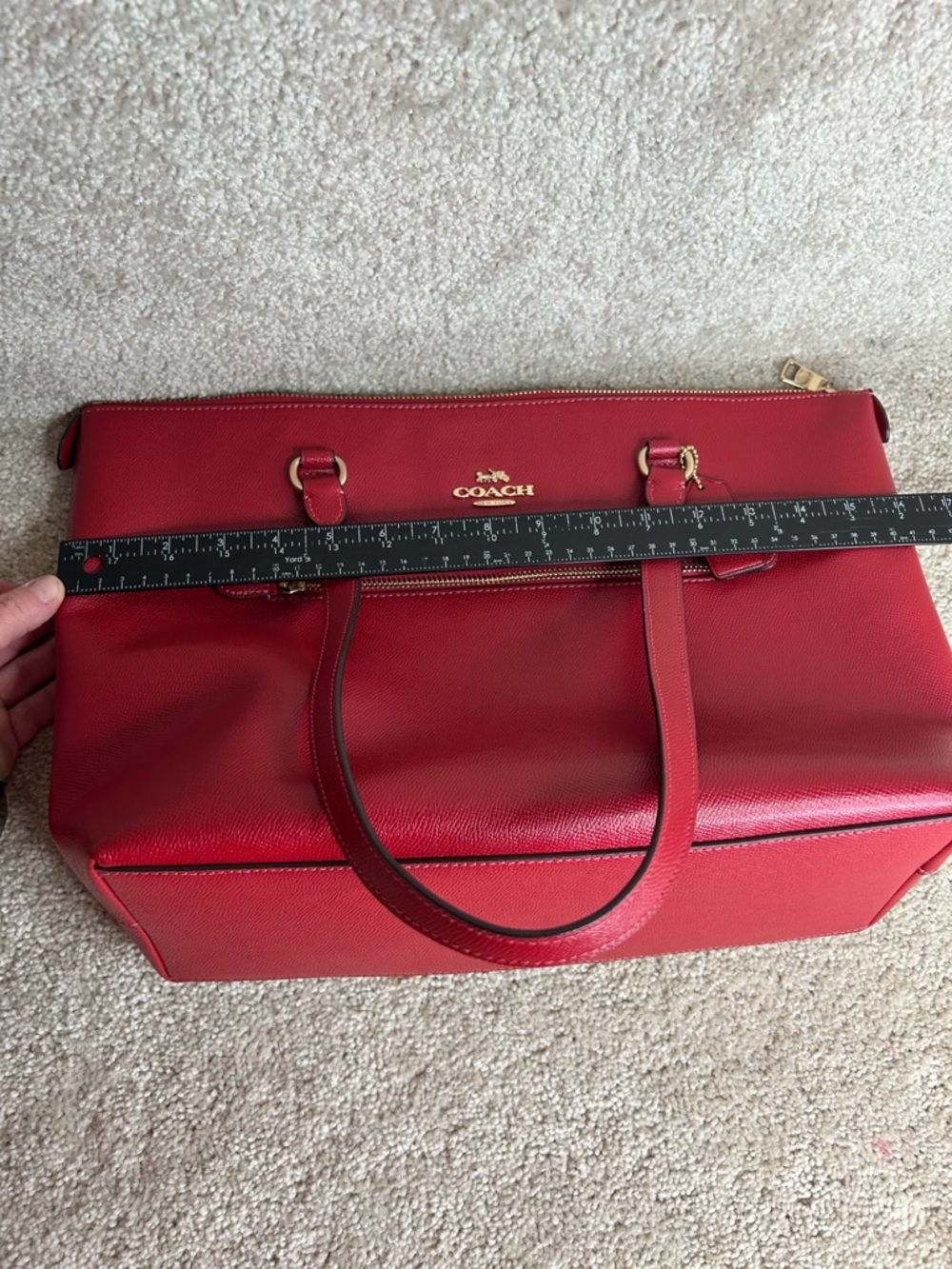 COACH 79608 Gallery Tote Crossgrain Leather Shoulder Bag Gold/Red Apple - Picture 11 of 12